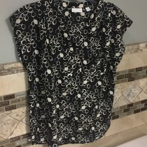 Really great flowy top